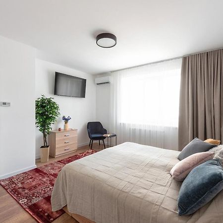 Luxury Apartment Slava Ukraini Ivano-Frankivsk Exterior photo
